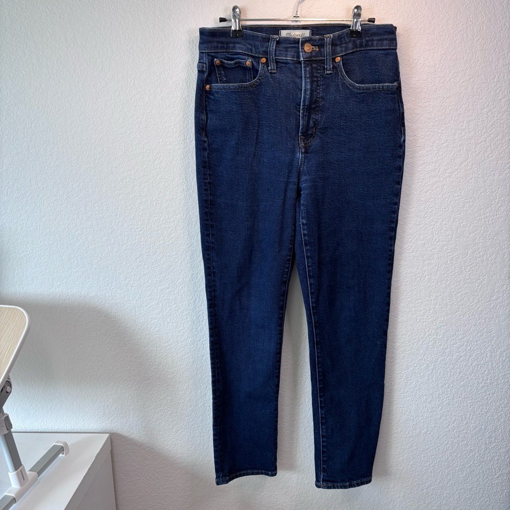 Madewell Straight-Leg Jeans in Dark Wash Blue